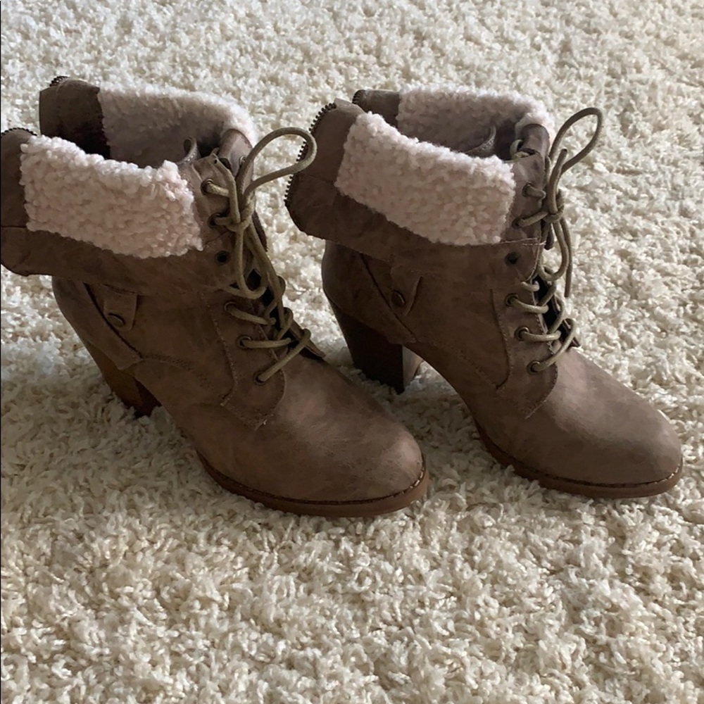 Boots - Picture 2 of 2